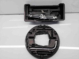  Set cric si cheie Audi A4 (8W2, B9) [Fabr 2015-2023] 8W0012169