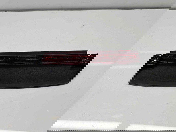  Stop auxiliar Audi A4 (8W2, B9) [Fabr 2015-2023] 8W5945097