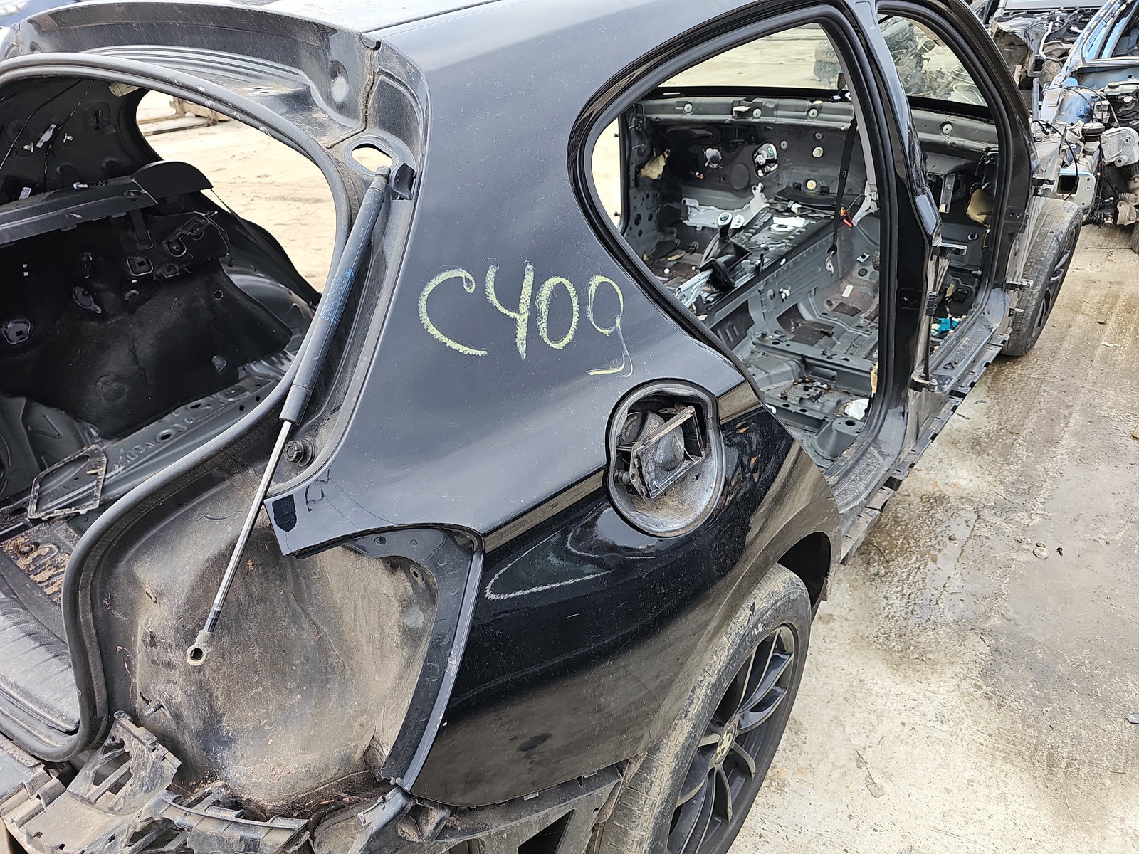 Aripa dreapta spate Bmw 1 (F20) [Fabr 2011-2017] - imagine 2