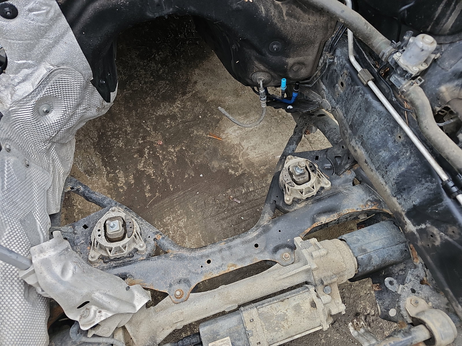 Jug motor Bmw 1 (F20) [Fabr 2011-2017] 2.0 N47D 85KW / 116CP - imagine 3