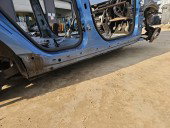 Prag lateral dreapta Volvo V40 Rdesign [Fabr 2013-2019] OEM