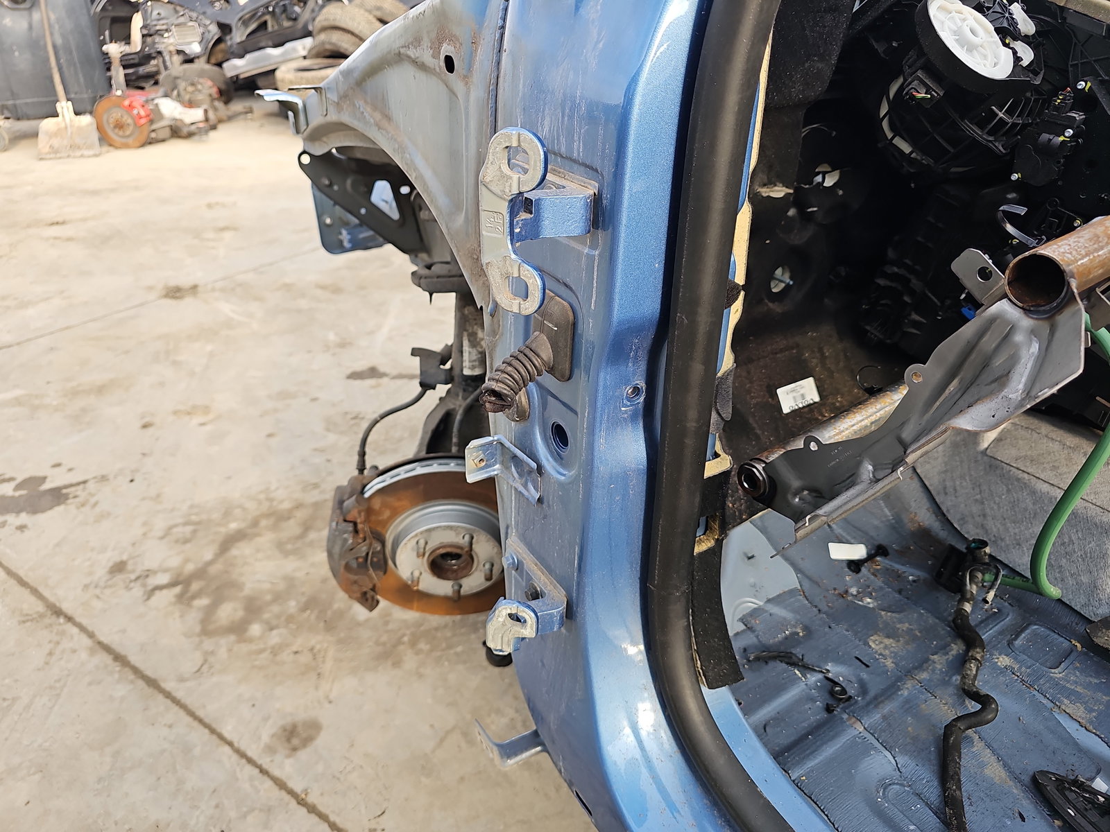 Set balamale usa stanga fata Volvo V40 Rdesign [Fabr 2013-2019] OEM - imagine 3