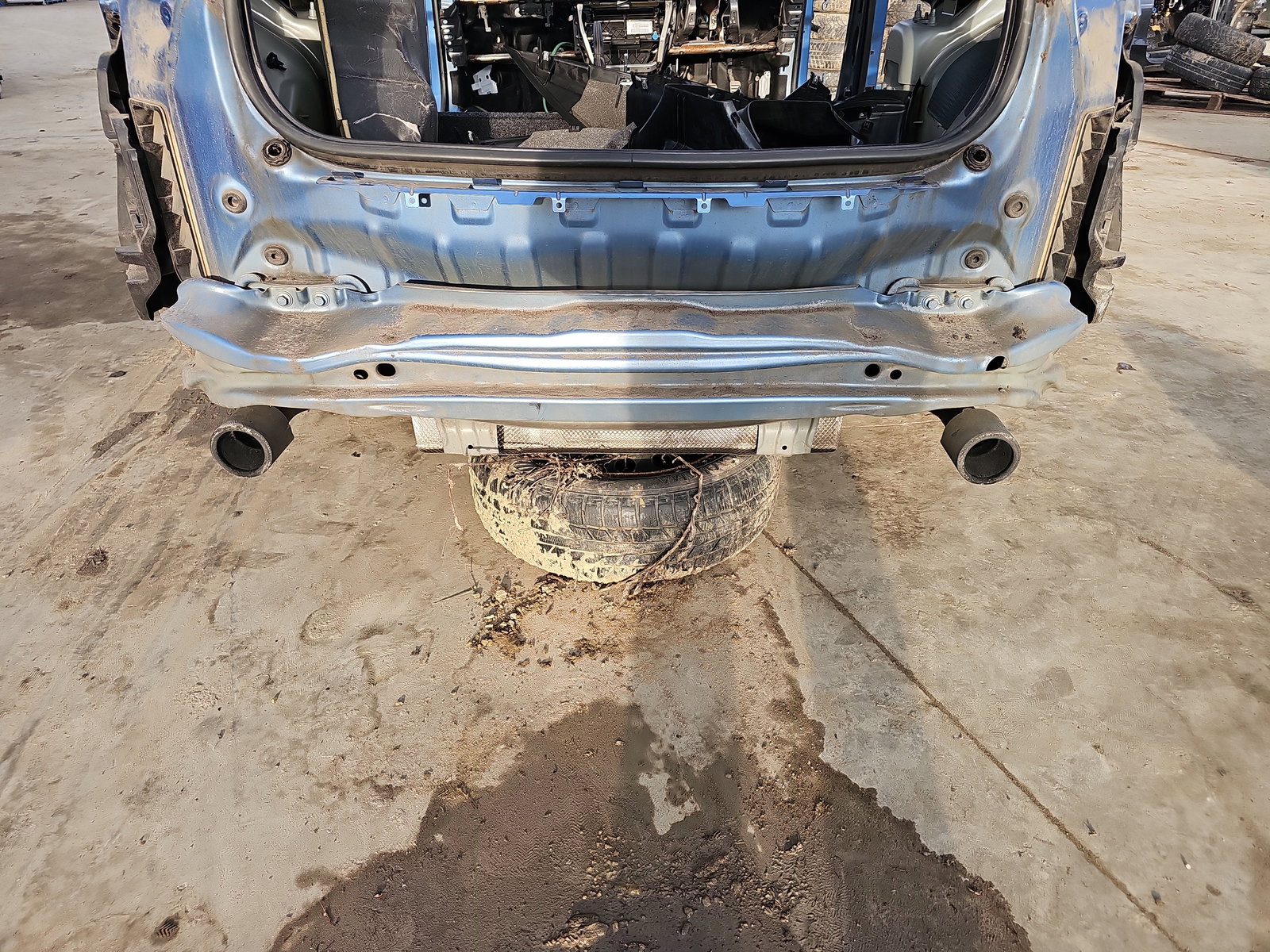 Armatura bara spate Volvo V40 Rdesign [Fabr 2013-2019] OEM - imagine 1