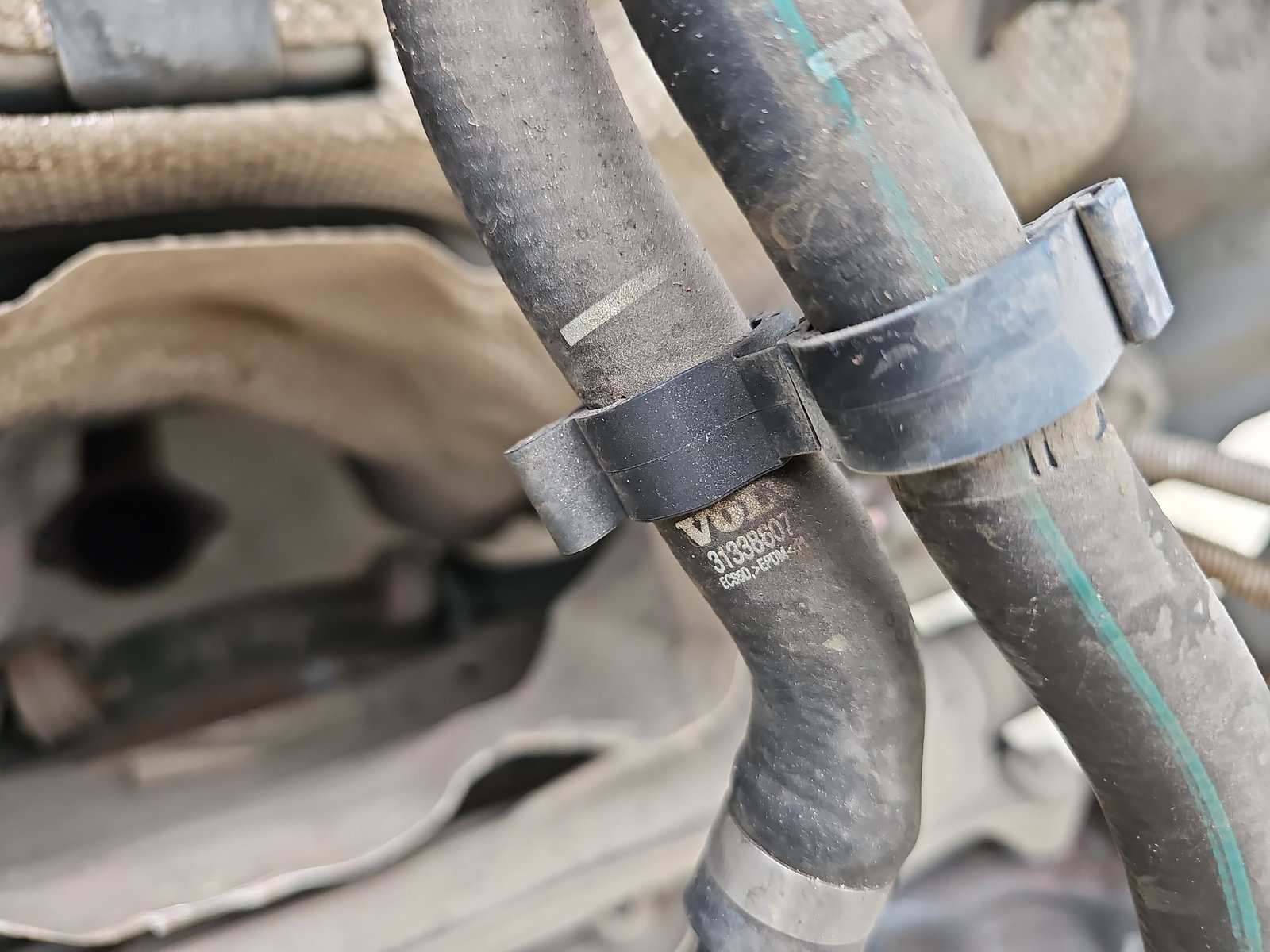 Furtun apa Volvo V40 Rdesign [Fabr 2013-2019] 31338607 2.0 BENZ B4204T 90KW / 122CP - imagine 3