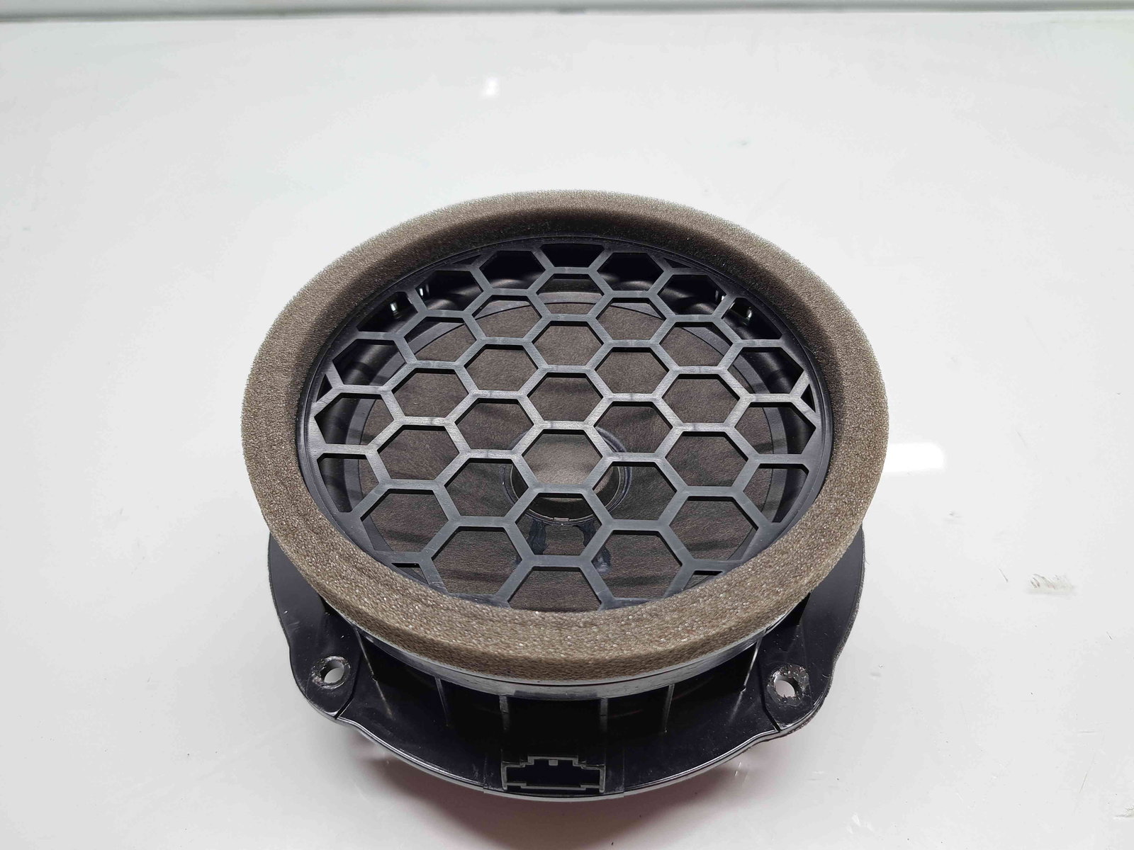 Boxa stanga spate Skoda Superb III (3V3) [Fabr 2015-prezent] 3V0035411A - imagine 1