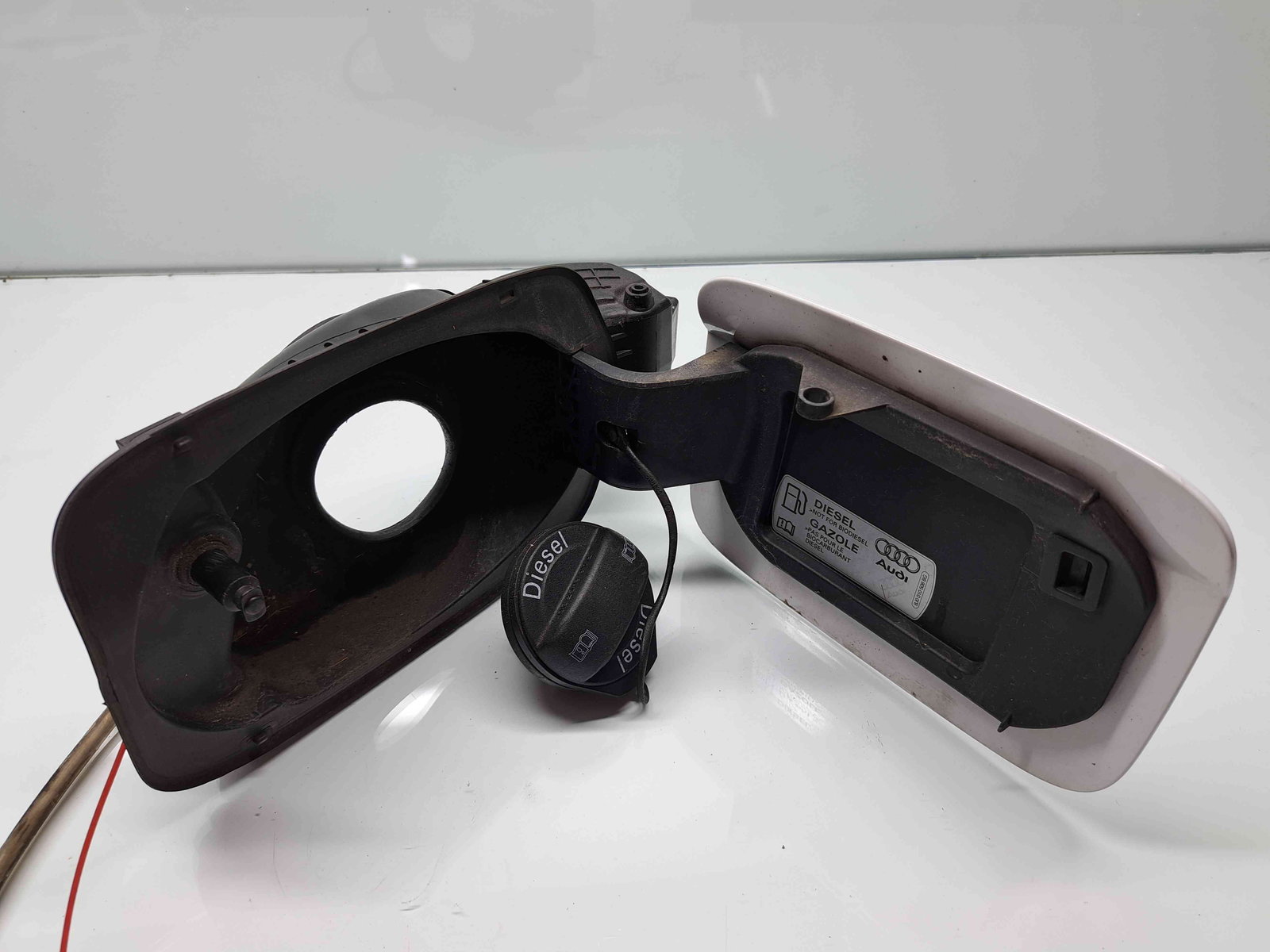 Capac rezervor Audi Q3 (8UB) [Fabr 2011-2018] LS9R - imagine 3