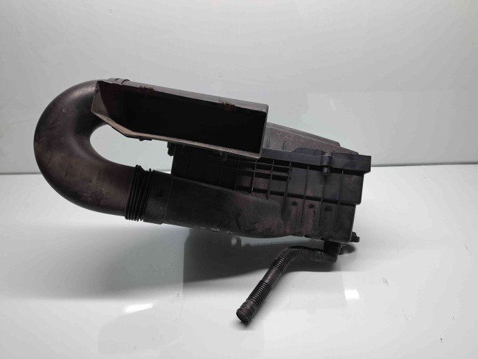 Carcasa filtru aer Audi Q3 (8UB) [Fabr 2011-2018] 3C0129607BC 2.0 TDI CFFB 103KW / 140CP