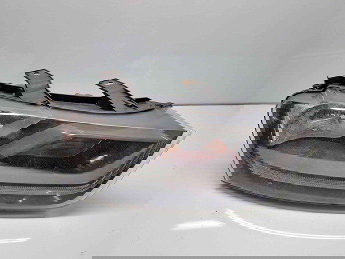  Far dreapta Audi Q3 (8UB) [Fabr 2011-2018] 8U0941004N