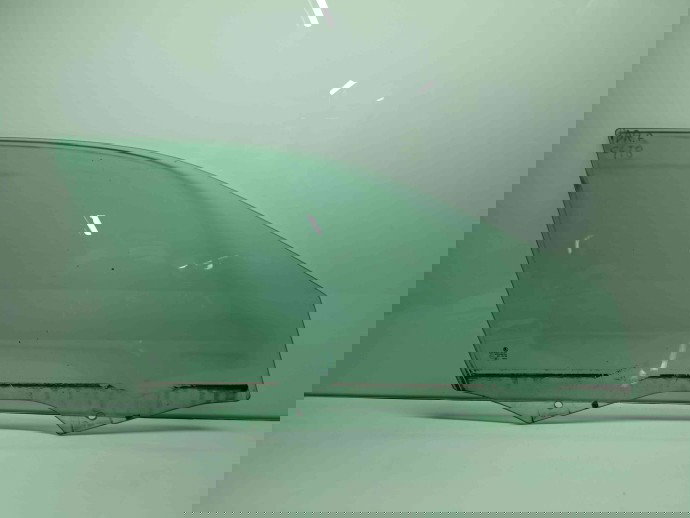 Geam usa dreapta fata Skoda Superb III (3V3) [Fabr 2015-prezent] OEM