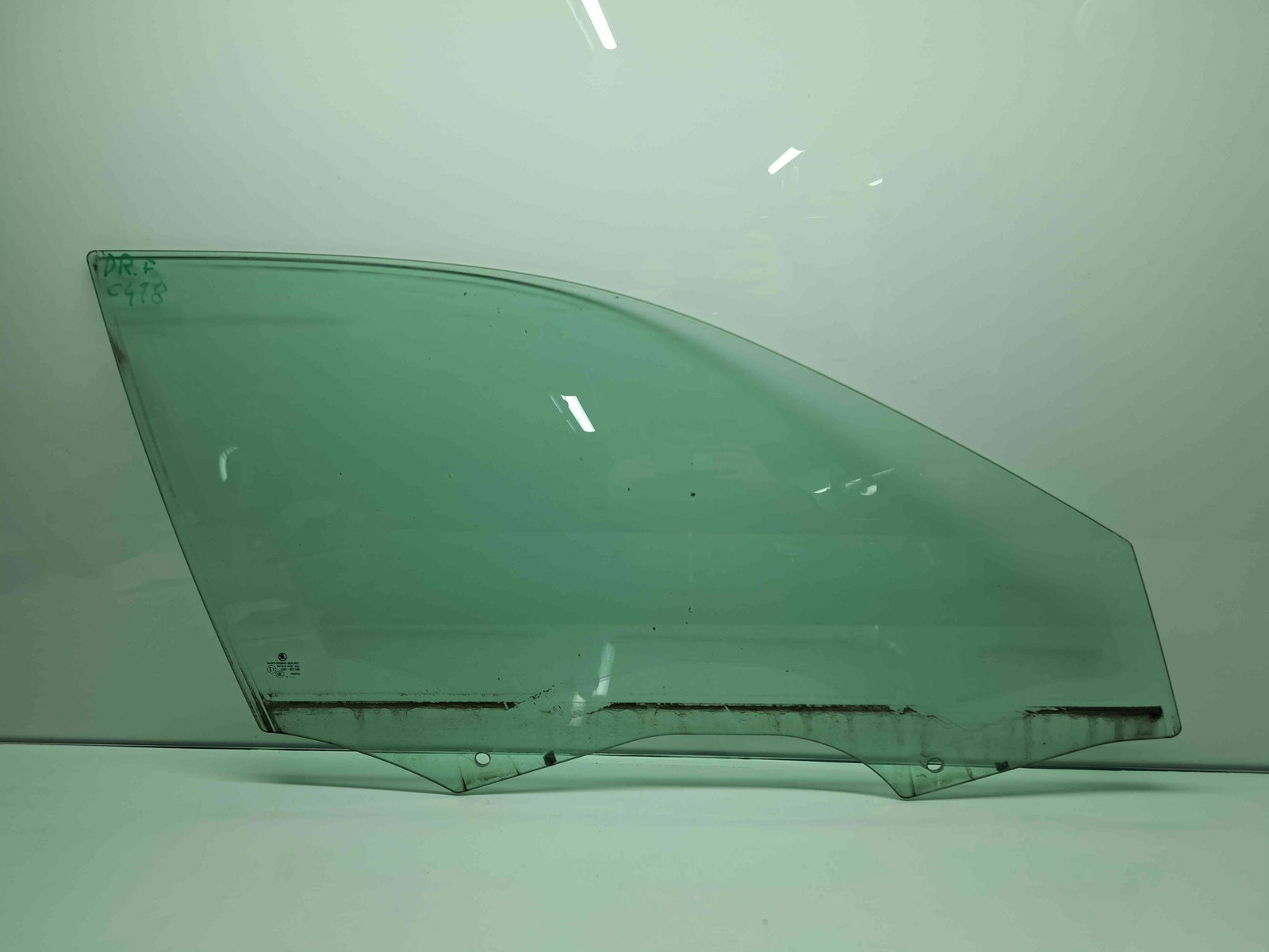 Geam usa dreapta fata Skoda Superb III (3V3) [Fabr 2015-prezent] OEM - imagine 1