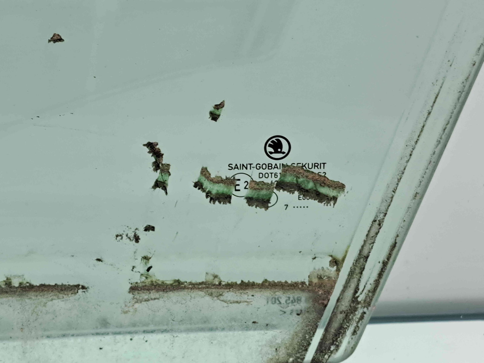 Geam usa stanga fata Skoda Superb III (3V3) [Fabr 2015-prezent] OEM - imagine 2