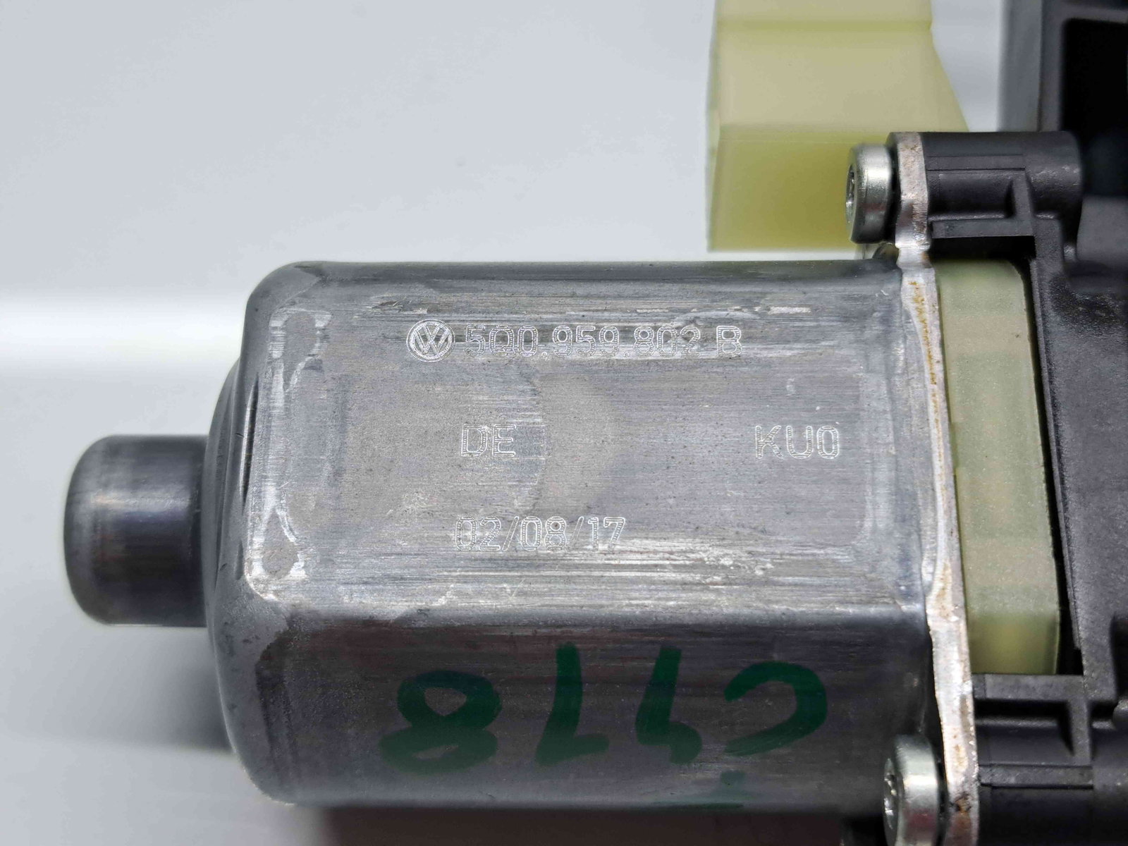 Motoras geam dreapta fata Skoda Superb III (3V3) [Fabr 2015-prezent] 5Q0959802B - imagine 2