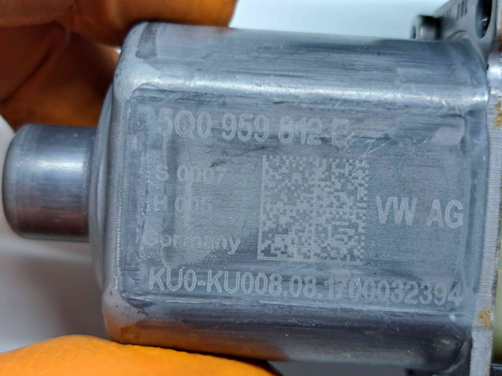 Motoras geam dreapta spate Skoda Superb III (3V3) [Fabr 2015-prezent] 5Q0959812E - imagine 2