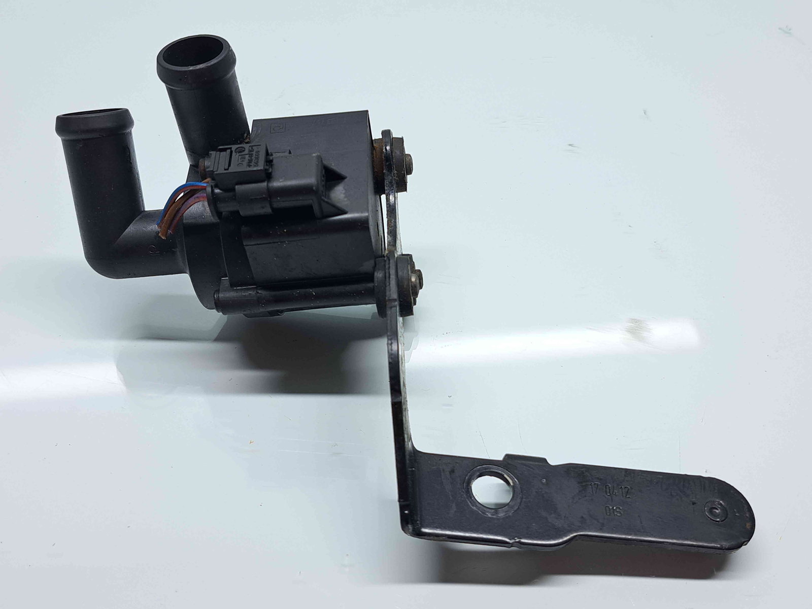 Pompa recirculare apa Audi Q3 (8UB) [Fabr 2011-2018] 5N0965561 2.0 TDI CFFB 103KW / 140CP - imagine 3