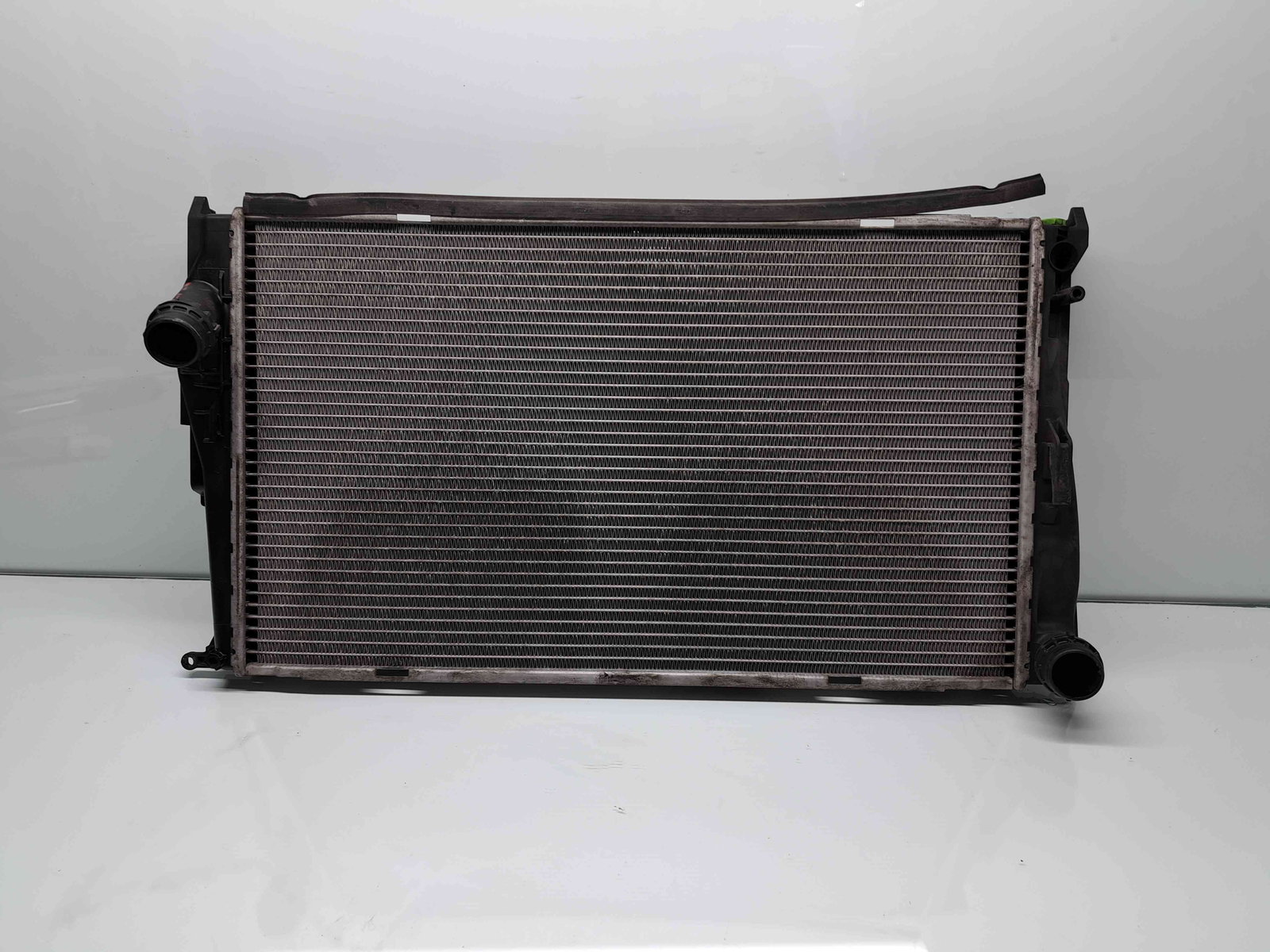 Radiator apa Bmw 1 cabriolet (E88) [Fabr 2008-2013] 7812913-02 2.0 N47D20 130KW / 177CP - imagine 2