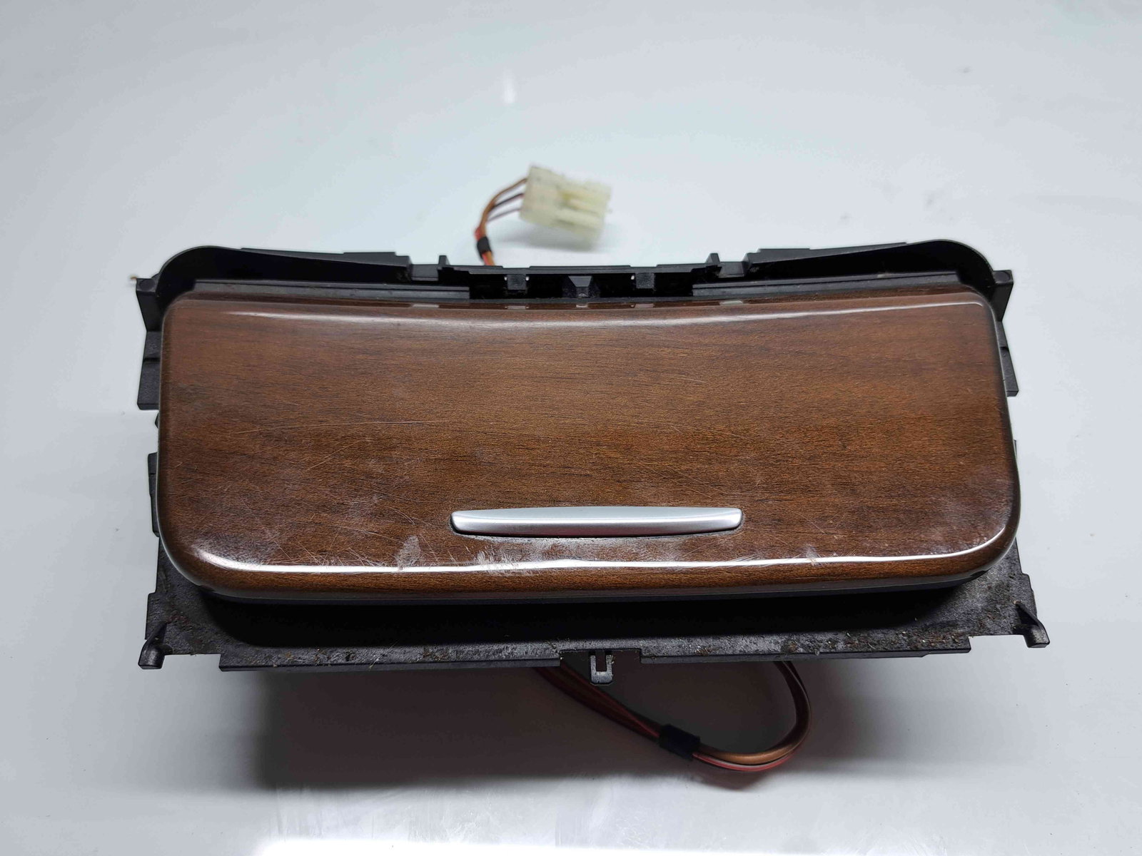 Scrumiera Bmw 1 cabriolet (E88) [Fabr 2008-2013] 9147835 - imagine 1