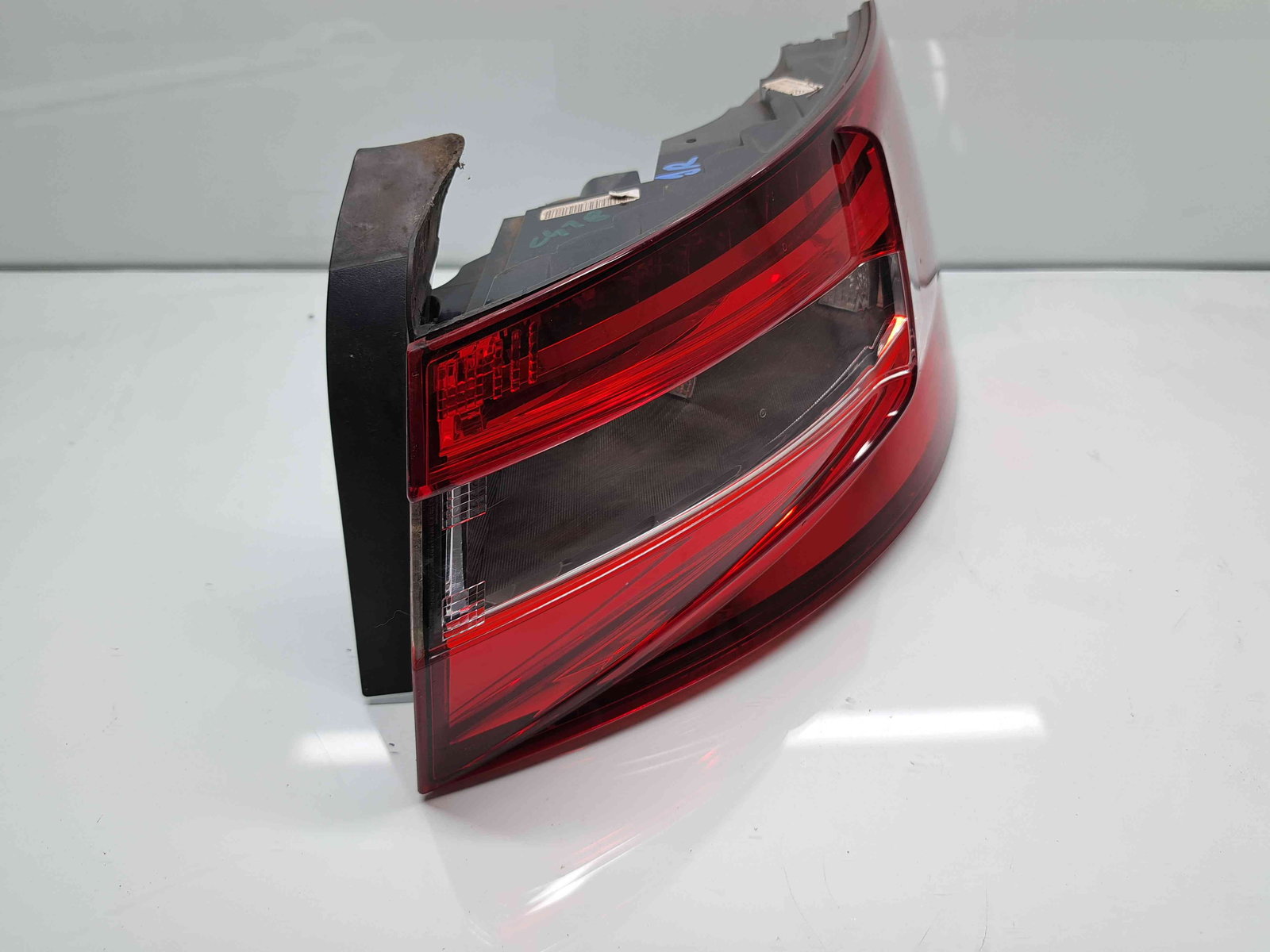 Stop aripa dreapta Skoda Superb III (3V3) [Fabr 2015-prezent] 83V0945208A - imagine 2