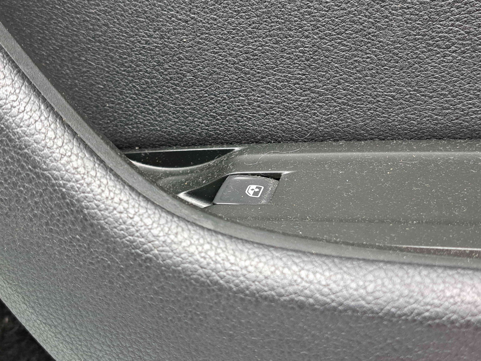 Tapiterie usa dreapta spate Skoda Superb III (3V3) [Fabr 2015-prezent] 8V5867024B - imagine 4