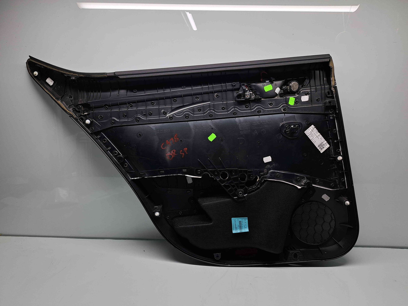 Tapiterie usa dreapta spate Skoda Superb III (3V3) [Fabr 2015-prezent] 8V5867024B - imagine 5