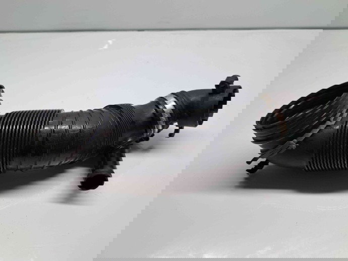 Tub admisie aer Audi Q3 (8UB) [Fabr 2011-2018] 5N0129656 2.0 TDI CFFB 103KW / 140CP