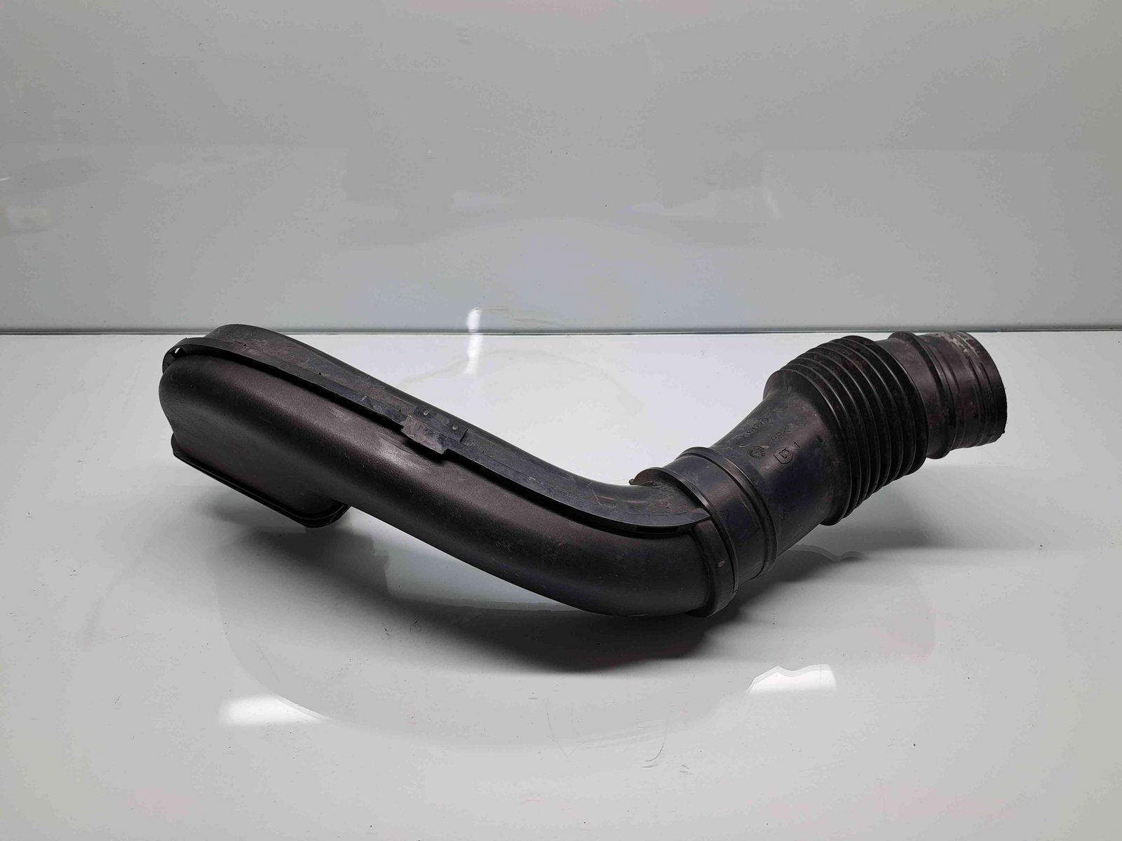 Tub admisie aer Peugeot 508 [Fabr 2010-2018] 968550818001 2.0 HDI RHH 120KW / 163CP - imagine 1