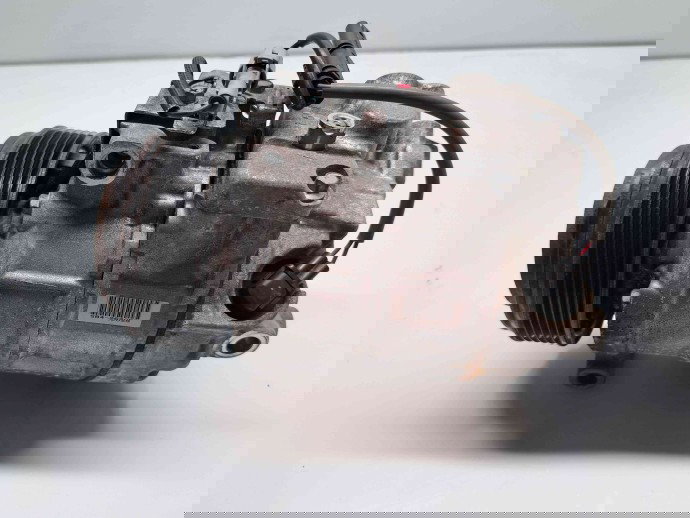 Compresor clima Bmw 1 cabriolet (E88) [Fabr 2008-2013] OEM 2.0 N47D20 130KW / 177CP