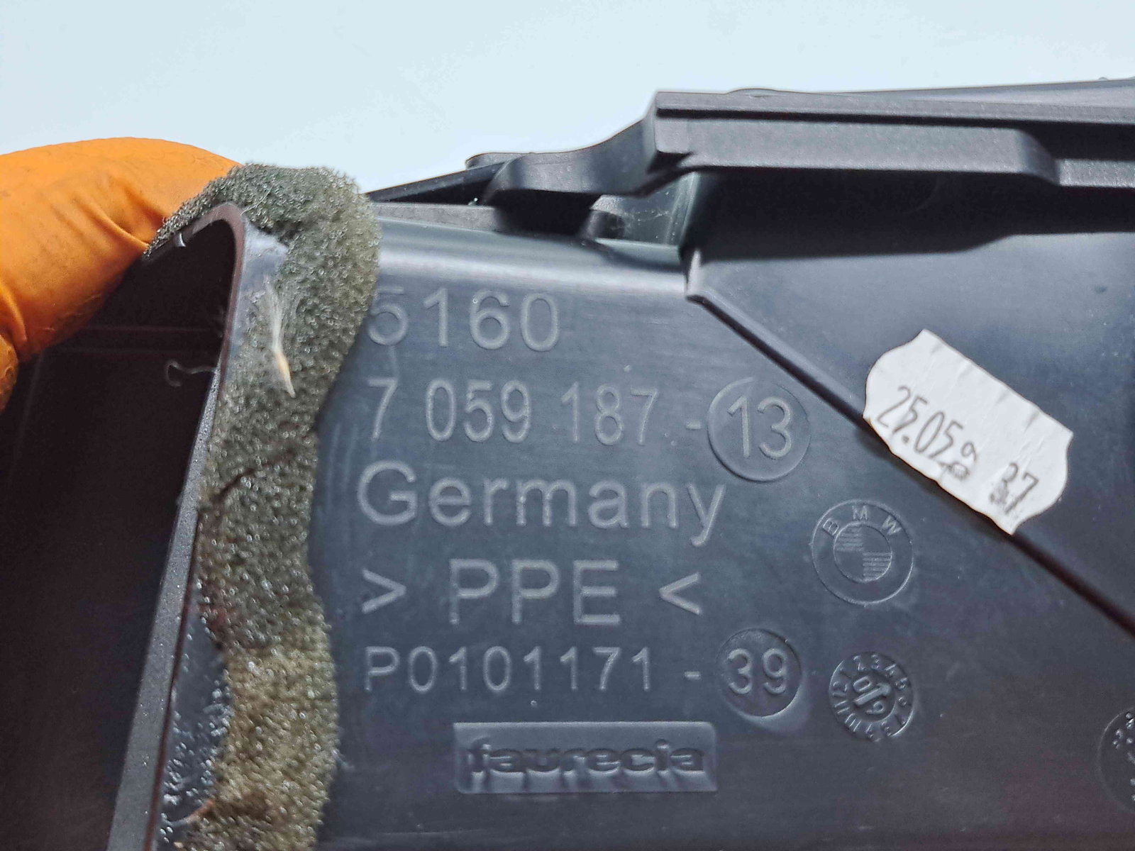 Grila aerisire stanga Bmw 1 cabriolet (E88) [Fabr 2008-2013] 7059187-13 - imagine 4