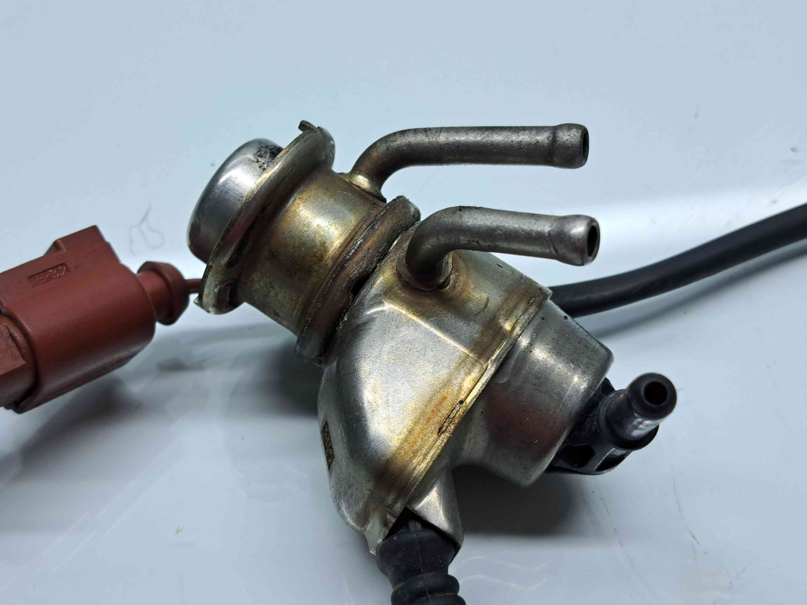 Injector Adblue Skoda Superb III (3V3) [Fabr 2015-prezent] 04L131113P 1.6 TDI DCZA 88KW / 120CP - imagine 2