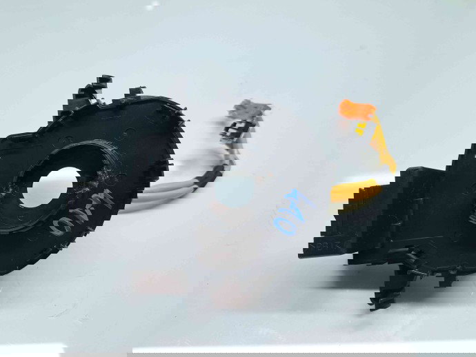 Spirala volan Toyota Rav 4 III (ACA3, ACE, ALA3, GSA3, ZSA3) [Fabr 2005-2013] Facelift 75B800