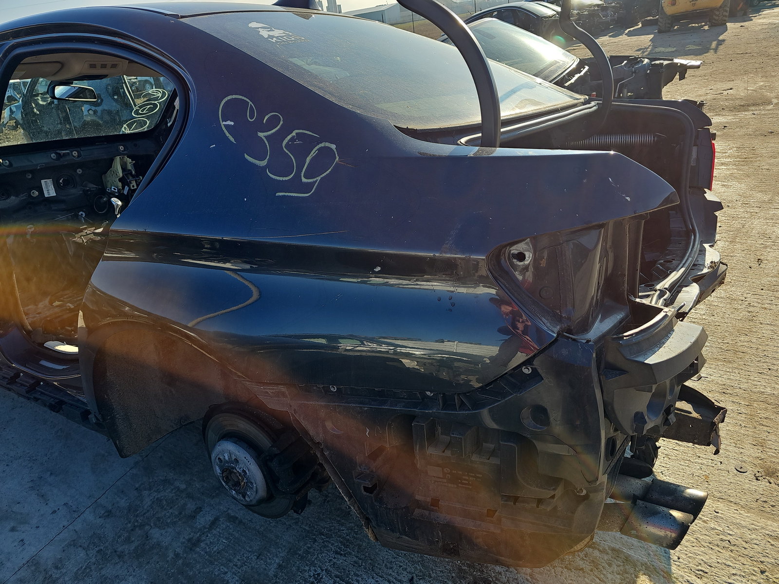 Aripa stanga spate Bmw 5 (F10) [Fabr 2011-2016] OEM - imagine 1