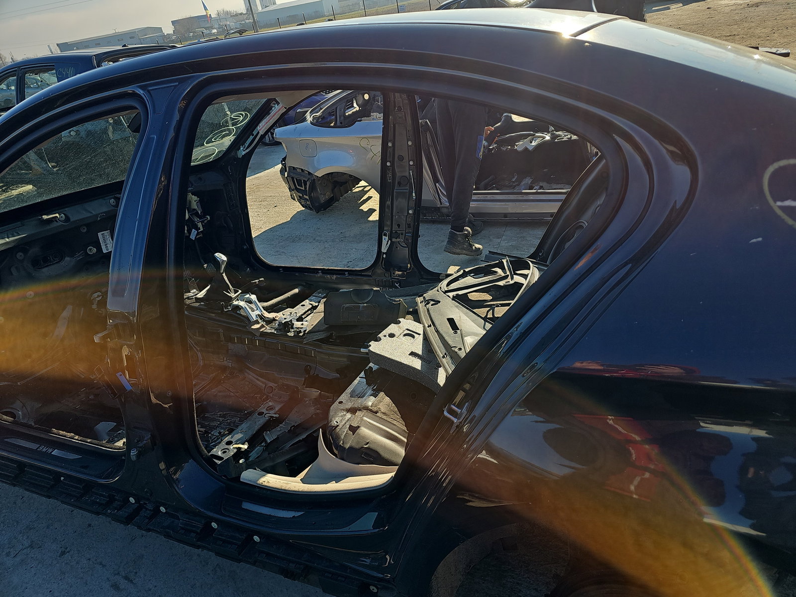 Cheder usa stanga spate Bmw 5 (F10) [Fabr 2011-2016] OEM - imagine 1