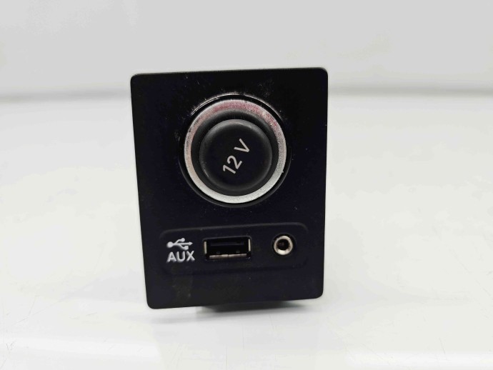  Conector auxiliar USB Skoda Superb III (3V3) [Fabr 2015-prezent] 5Q0035726E