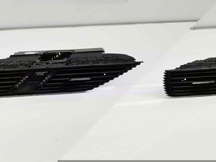  Grila aerisire centrala Skoda Superb III (3V3) [Fabr 2015-prezent] 3V0820951C