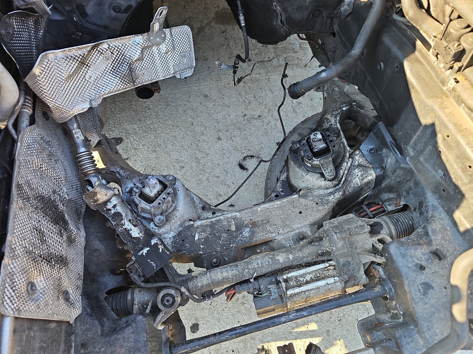 Jug motor Bmw 5 (F10) [Fabr 2011-2016] OEM 2.0 N47D20 135KW / 184CP - imagine 4