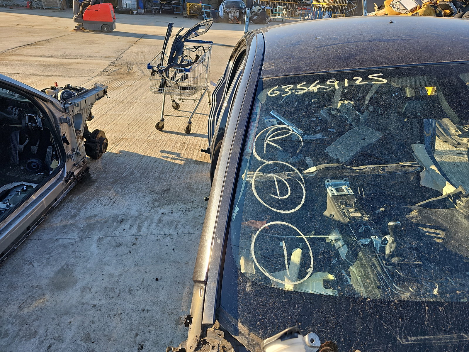 Cheder parbriz dreapta Bmw 5 (F10) [Fabr 2011-2016] OEM - imagine 2