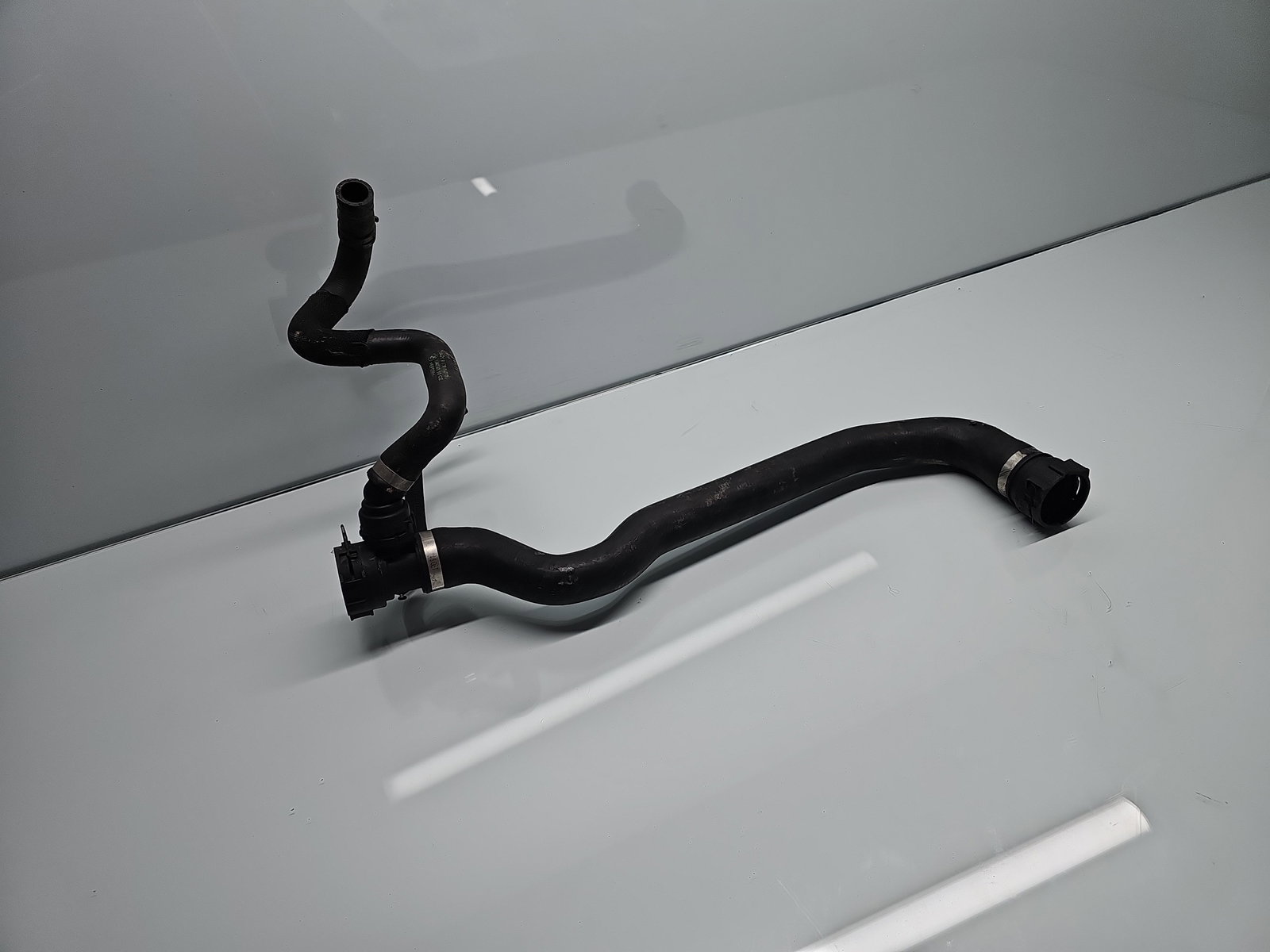 Furtun apa Bmw 5 (F10) [Fabr 2011-2016] 7809818 2.0 N47D20 135KW / 184CP - imagine 2