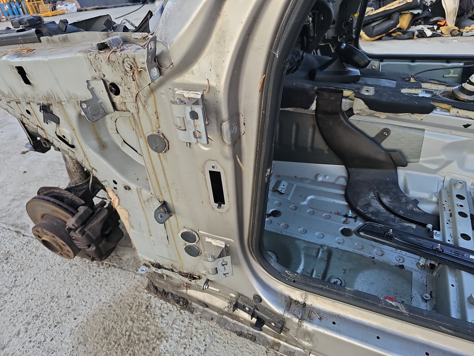 Set balamale usa stanga fata Bmw 1 cabriolet (E88) [Fabr 2008-2013] OEM - imagine 1