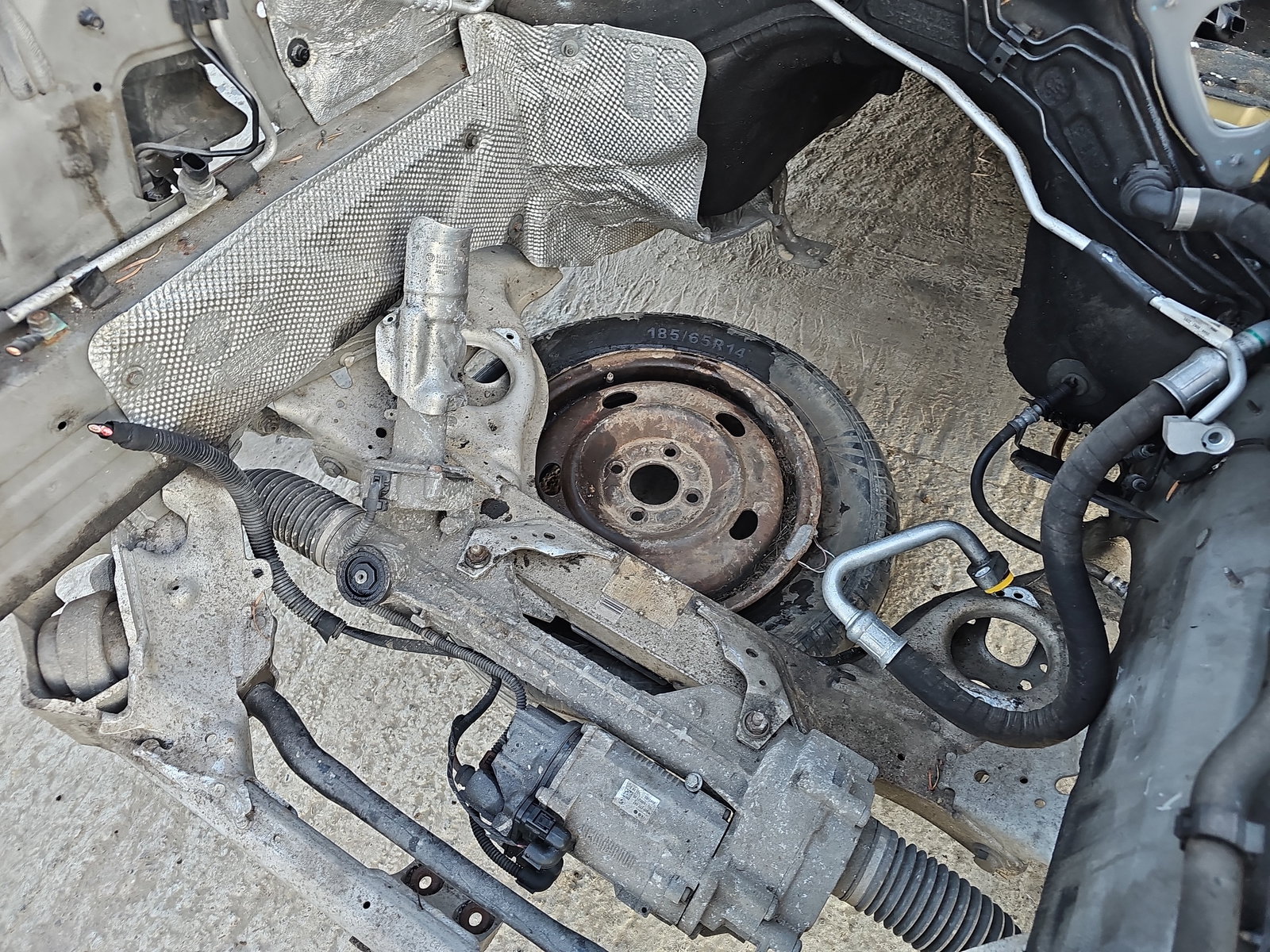 Jug motor Bmw 1 cabriolet (E88) [Fabr 2008-2013] OEM 2.0 N47D20 130KW / 177CP - imagine 3