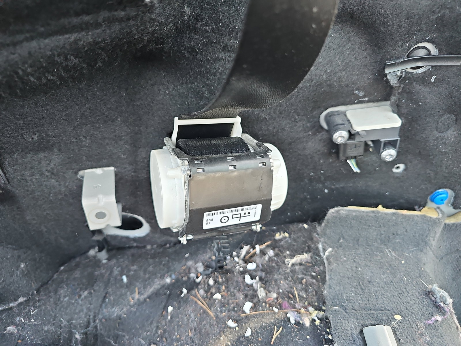 Centura stanga fata Bmw 1 cabriolet (E88) [Fabr 2008-2013] OEM - imagine 3