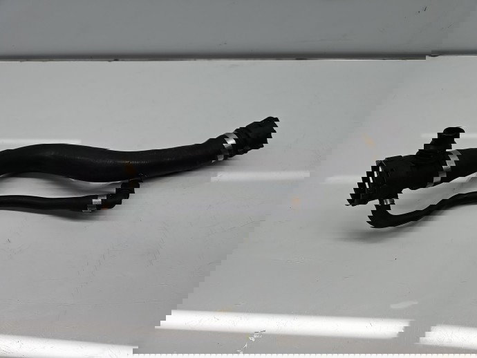 Furtun apa Bmw 1 cabriolet (E88) [Fabr 2008-2013] OEM 2.0 N47D20 130KW / 177CP