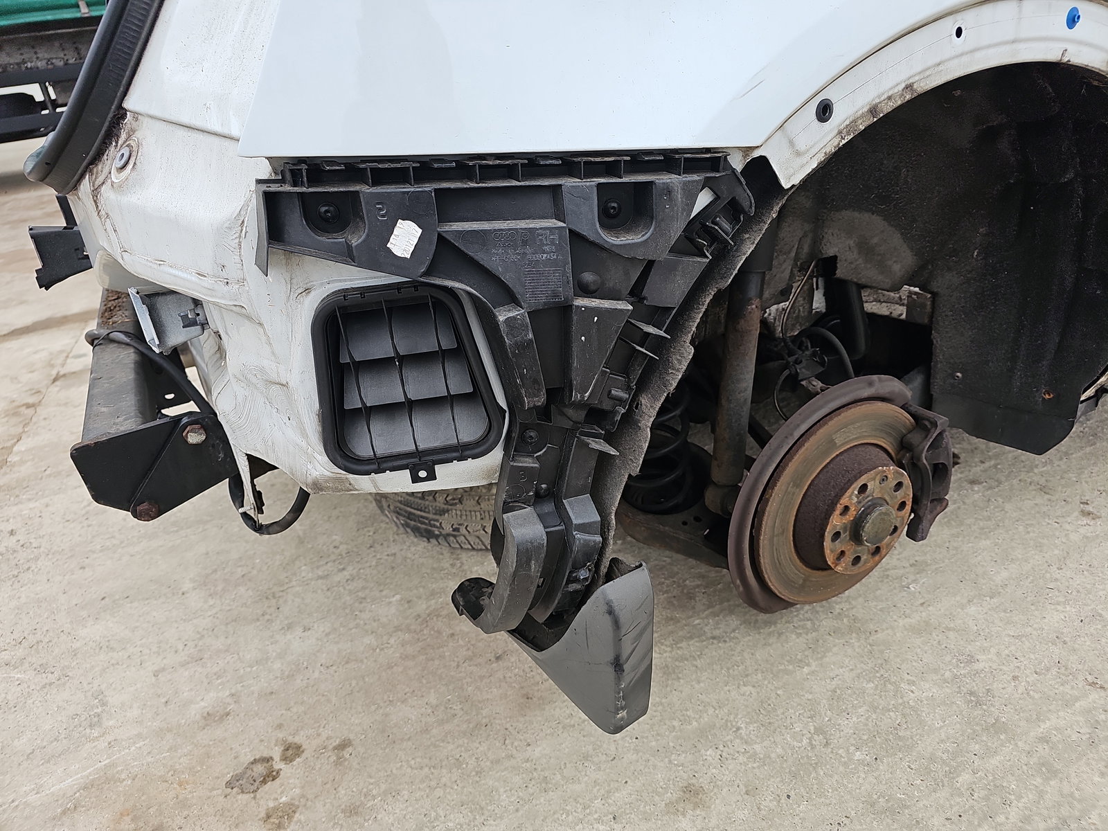 Suport bara dreapta spate AUDI Q3 (8UB) [Fabr 2011-2018] 8U0807454A - imagine 1