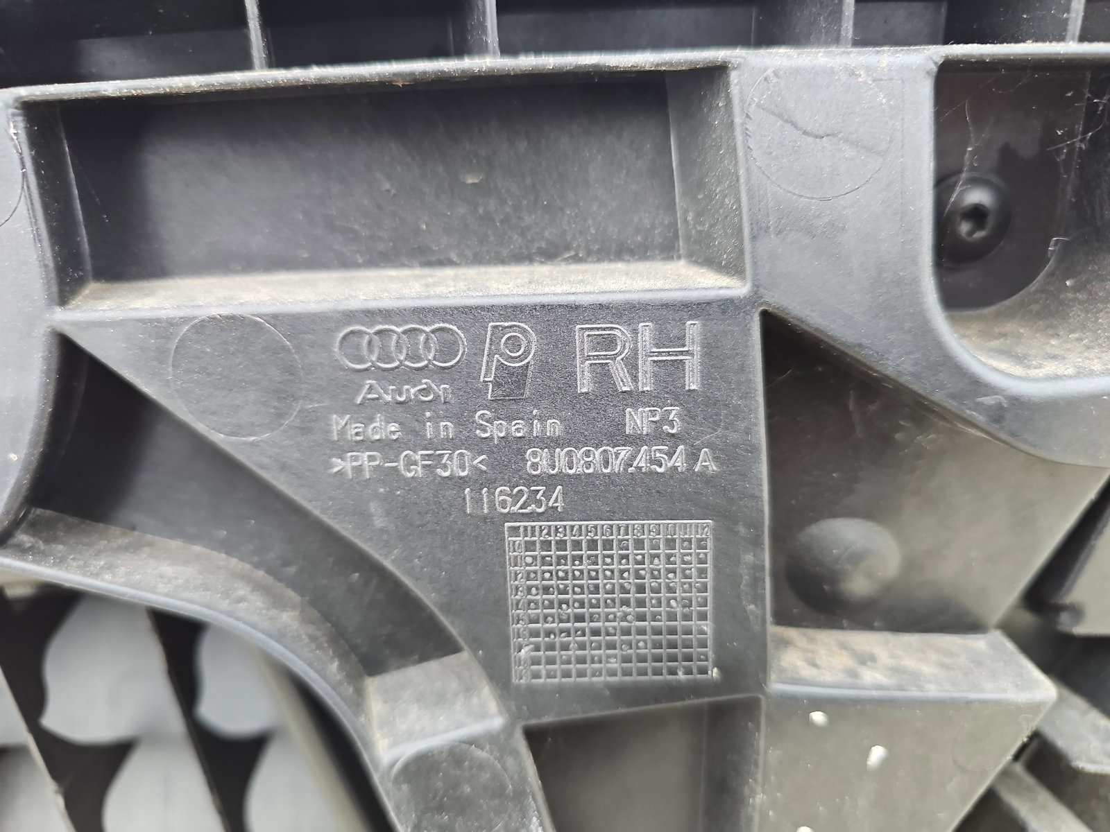 Suport bara dreapta spate AUDI Q3 (8UB) [Fabr 2011-2018] 8U0807454A - imagine 3