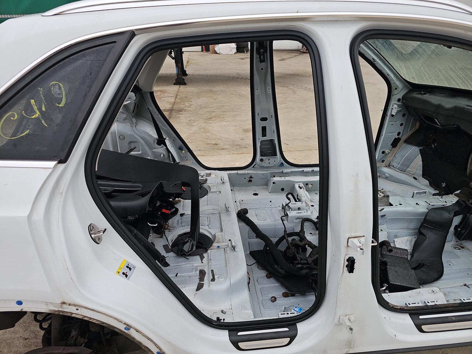 Cheder usa dreapta spate AUDI Q3 (8UB) [Fabr 2011-2018] OEM - imagine 1