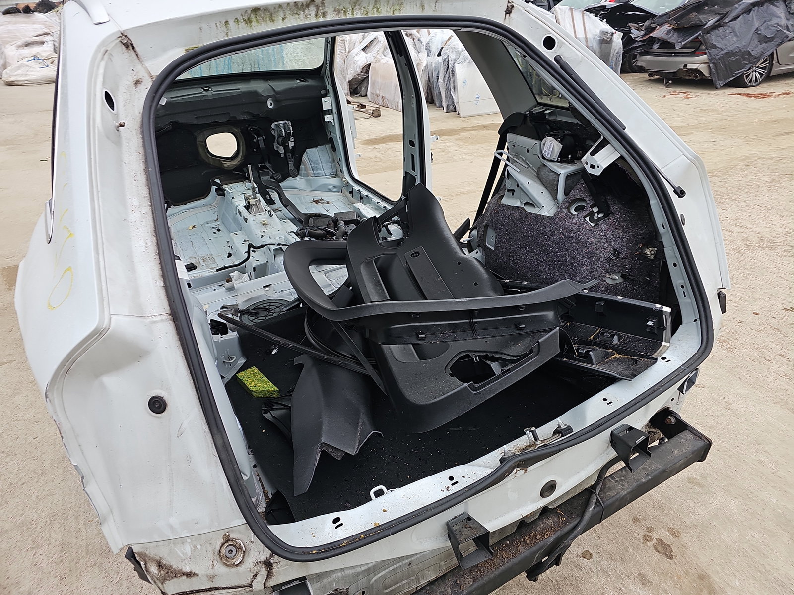 Cheder haion AUDI Q3 (8UB) [Fabr 2011-2018] OEM - imagine 2