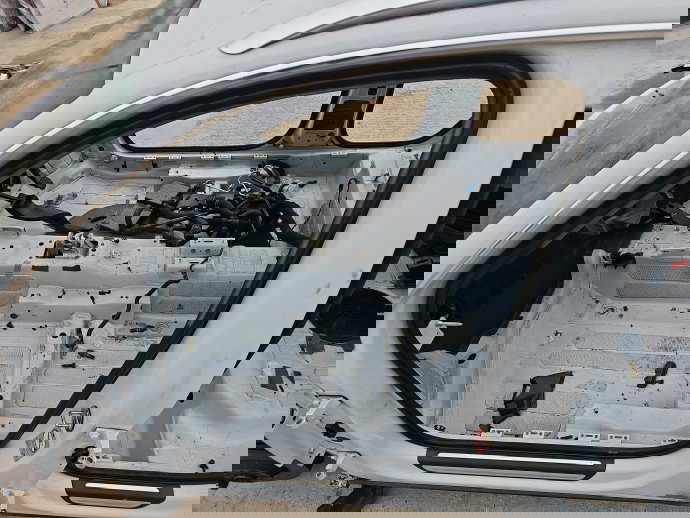 Cheder usa stanga fata AUDI Q3 (8UB) [Fabr 2011-2018] OEM