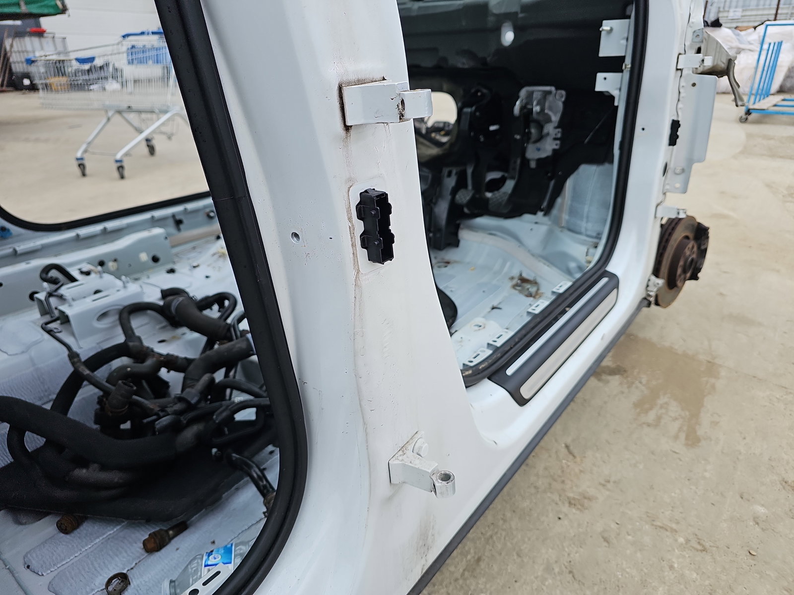 Set balamale usa dreapta spate AUDI Q3 (8UB) [Fabr 2011-2018] OEM - imagine 1