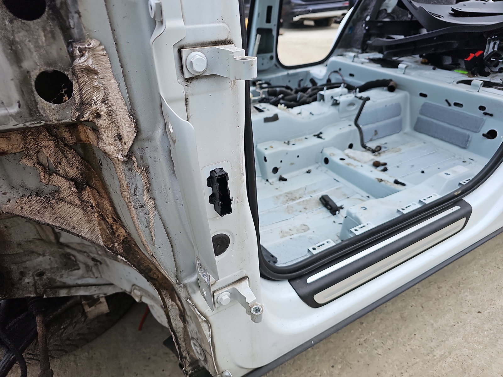 Set balamale usa stanga fata AUDI Q3 (8UB) [Fabr 2011-2018] OEM - imagine 2