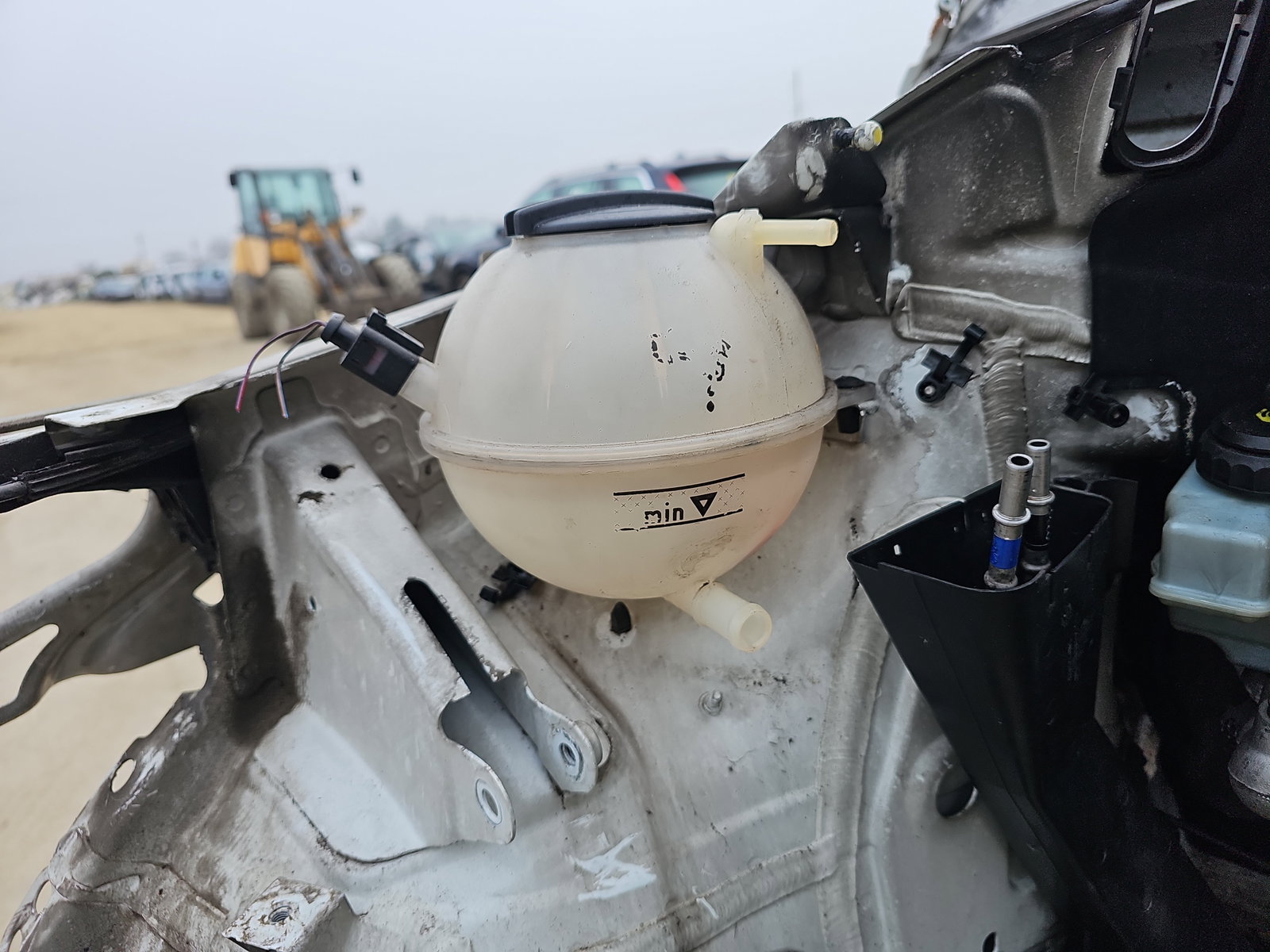 Vas expansiune AUDI Q3 (8UB) [Fabr 2011-2018] OEM - imagine 2