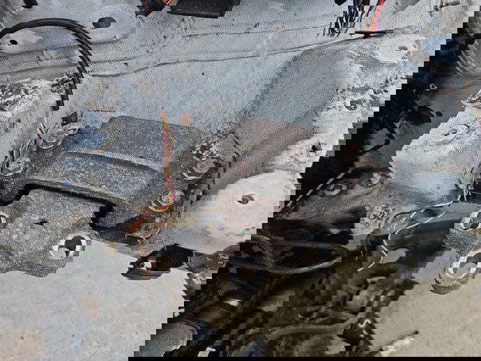 Tampon motor stanga AUDI Q3 (8UB) [Fabr 2011-2018] OEM 2.0 TDI CFFB 103KW / 140CP