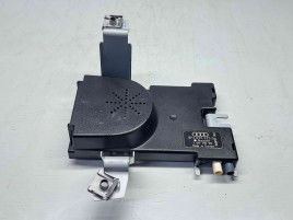  Amplificator antena Audi A3 Sportback (8PA) [Fabr 2004-2013] 8P4035225D